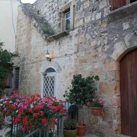 Mi'Ilya Chocolate House Guest House מראה חיצוני תמונה